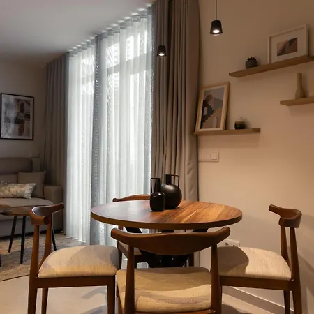 Dorm4you Arena Terraza 04 Aparthotel *